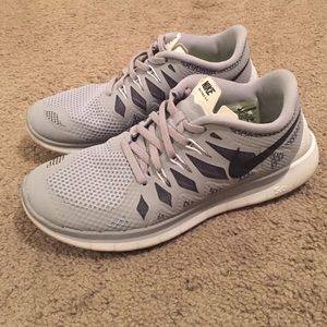 Grey Women's Nike Free 5.0