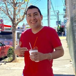 Meet your Posher, Daniel