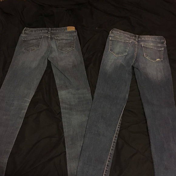 Selling 2 pairs of Aeropostale jeans - Picture 2 of 3