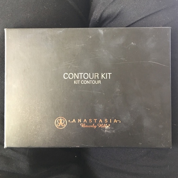 Anastasia Beverly Hills Contour Kit