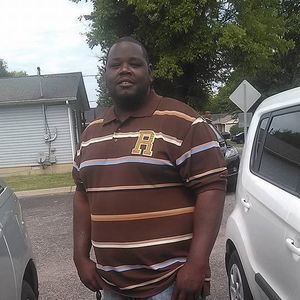 Meet your Posher, Carlos