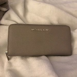 Michael Kors wallet