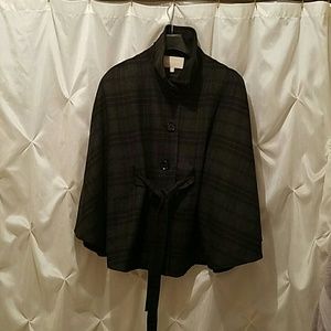 Plaid print banana Republic belted cape