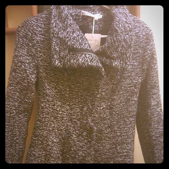 New with tags to small for me