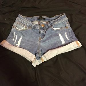 ✨ Forever 21 shorts ✨