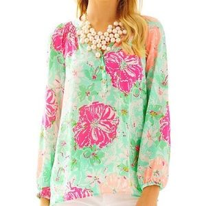SOLD.  Lilly Pulitzer Elsa Top