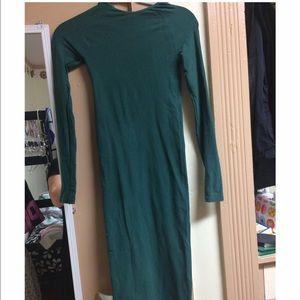 Green bebe bodycon midi dress