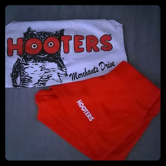 Hooter girl uniform