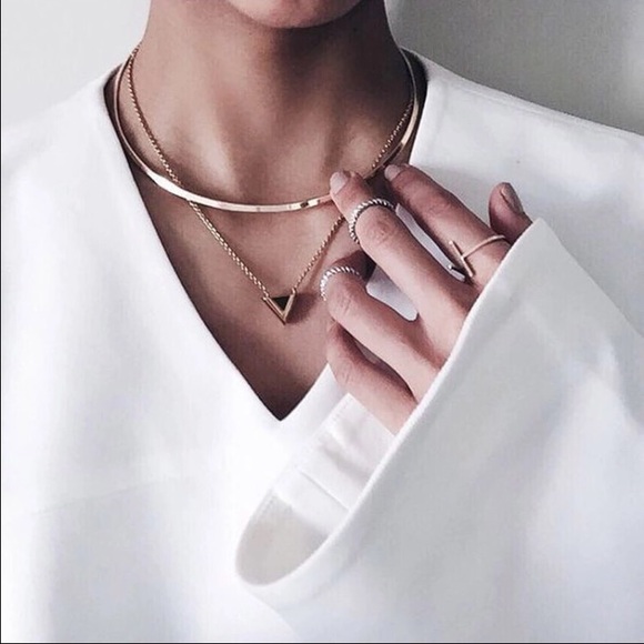 Collar Necklace