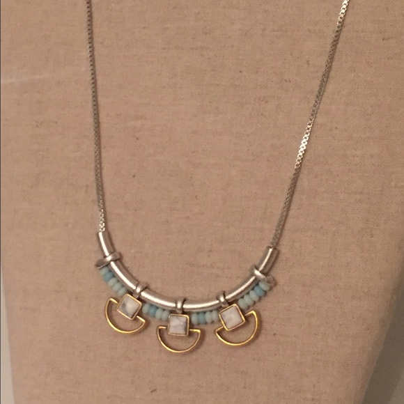 Stella and Dot Wanderer Necklace