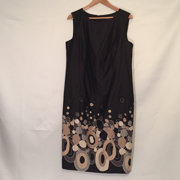Dress by Tribal - Size 12