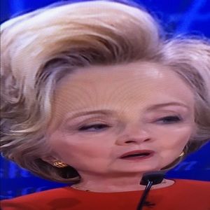 Meet your Posher, Valentina