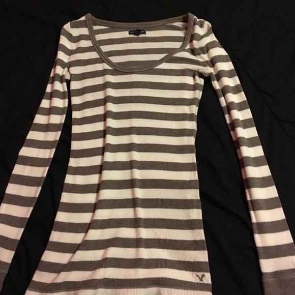 3 American eagle shirts - Picture 4 of 4