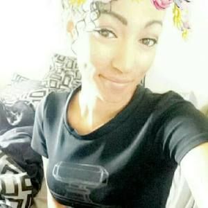 Meet your Posher, Ashleigh