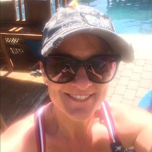 Meet your Posher, Kimberly