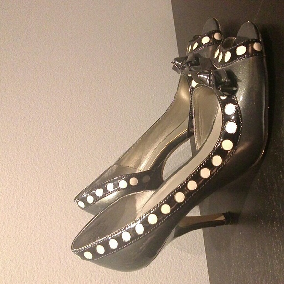 FIVE 💲FRIDAY!... Calvin Klein heels!