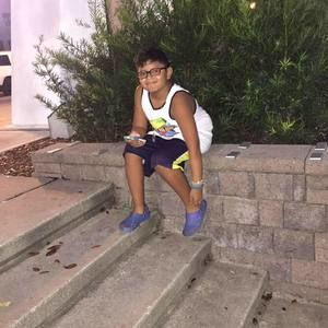 Meet your Posher, Alexis