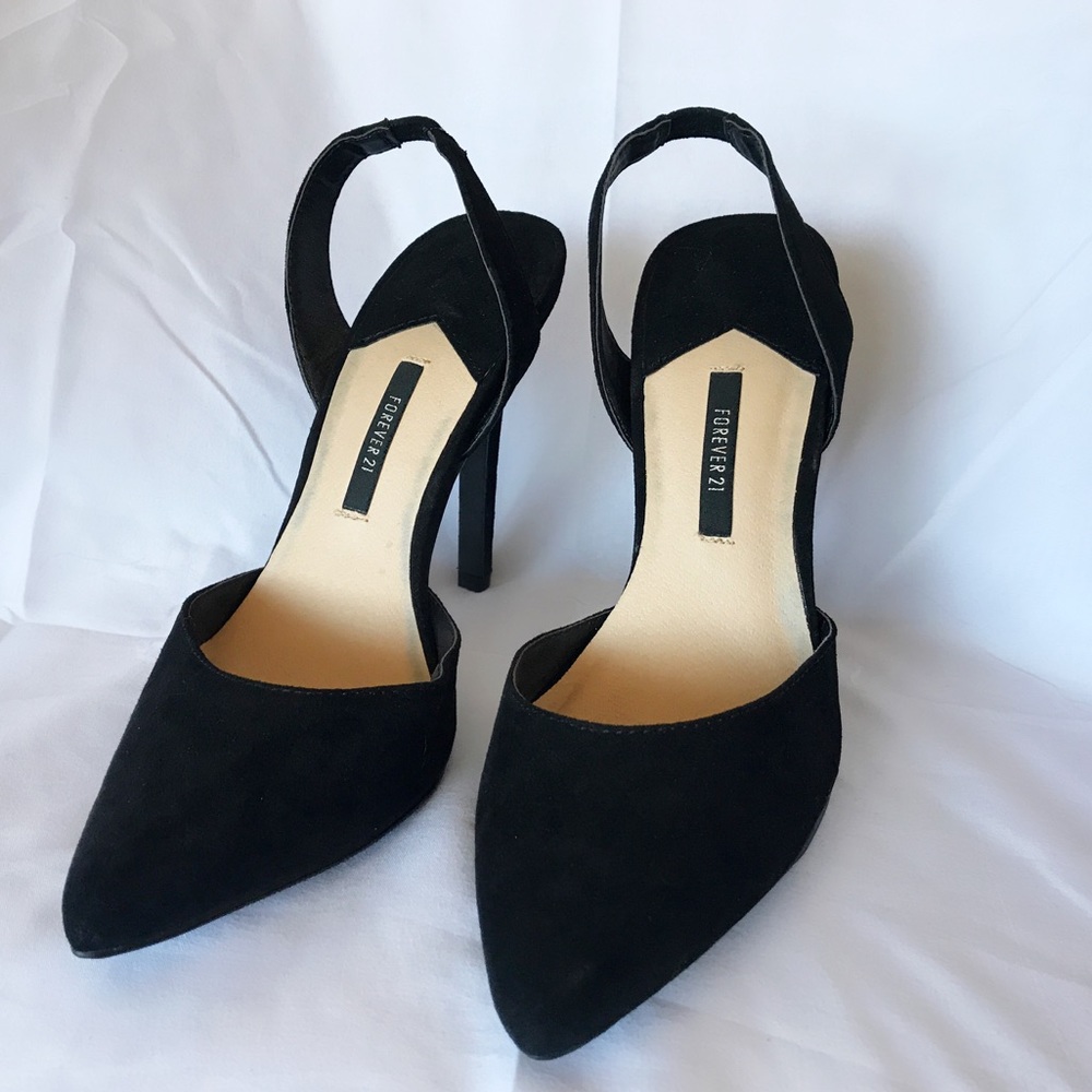 FOREVER 21 Pointed Black Heels with Strap