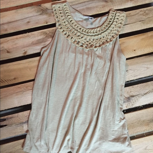 💛Cute Nude Dressy Tank💛