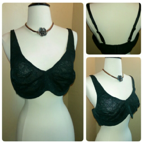 Cacique lace bra