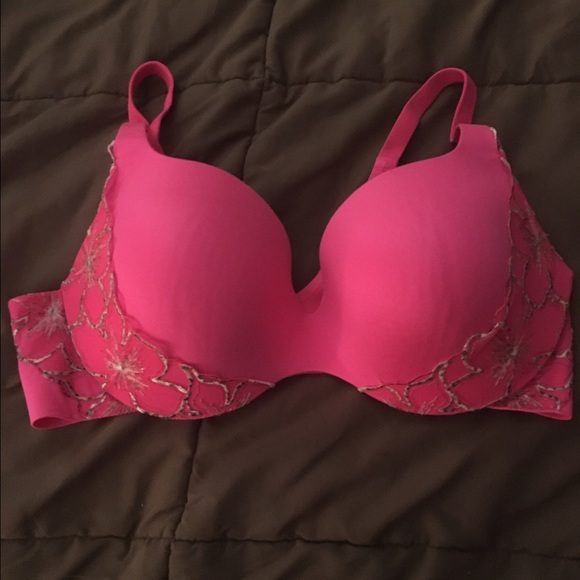 Pink Victoria secret bra