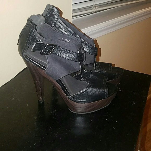 Black Charlotte Russe heels