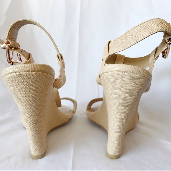 FOREVER 21 Nude Ankle Strap Wedges - Picture 4 of 4