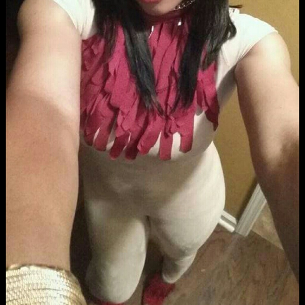 Jumper - Picture 2 of 3