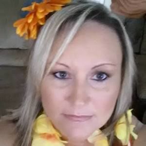 Meet your Posher, Stacy