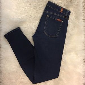7 for all mankind skinny jeans: Size 27 dark wash