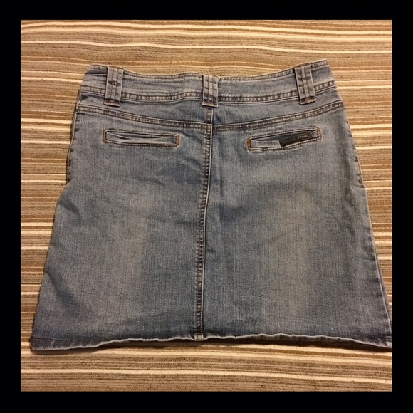Mini Skirt Jeans - Picture 2 of 2