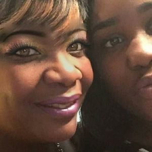 Meet your Posher, Earline