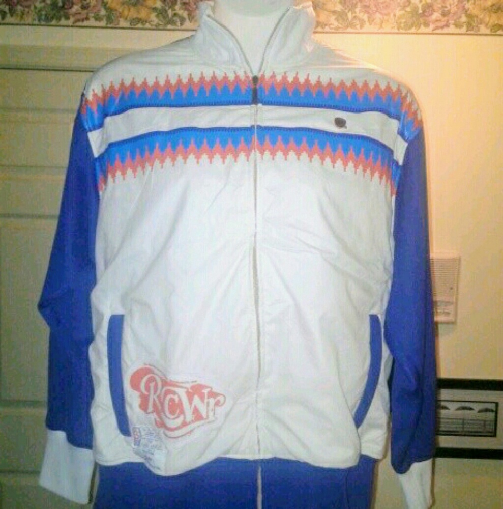 HOT MENS ROCAWEAR JACKET