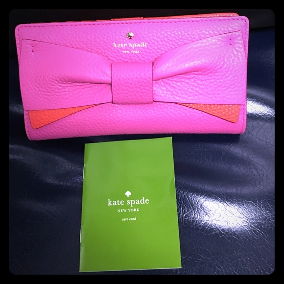 NWT Kate Spade Wallet♠️