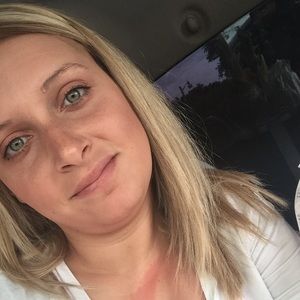 Meet your Posher, Briana