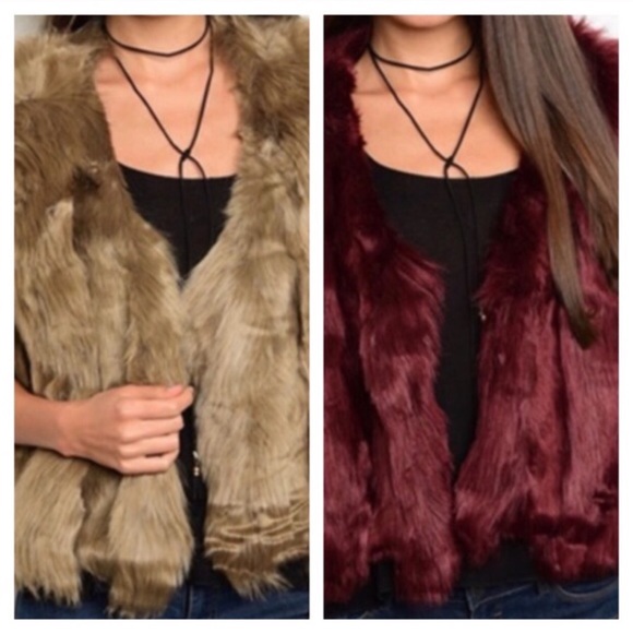 🛍LUXURIOUS FAUX FUR VEST- BURGUNDY-M/L-NEW🛍 - Picture 3 of 3