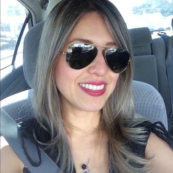 Meet the Posher Other - Meet your Posher, Oriana