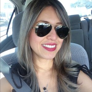 Meet your Posher, Oriana