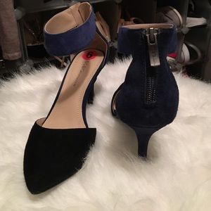 BCBG: Point toe 3" heels