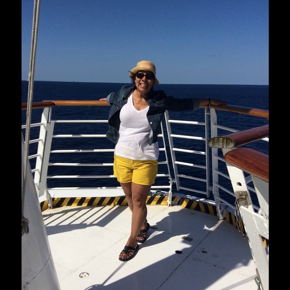 Meet your Posher, America