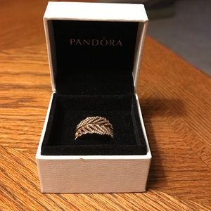 Size 7 Rose Gold pandora Feather ring