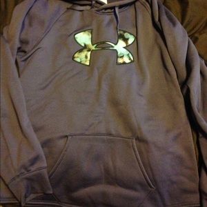 🚫SOLD🚫Women's large under armour hoodie