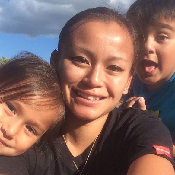 Meet your Posher, Lisa