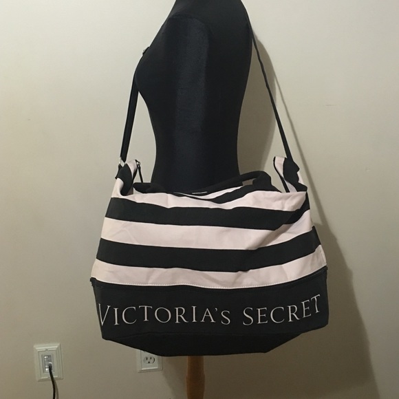 Victoria's Secret Handbags - Victories secret duffle