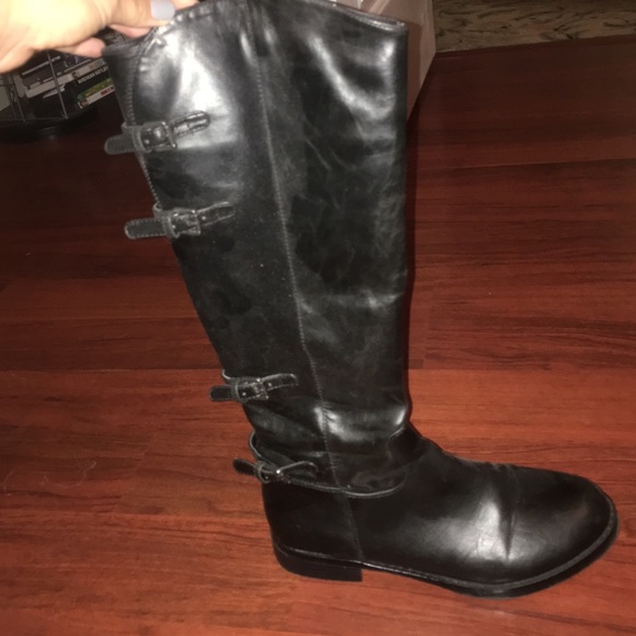 Riding boots
