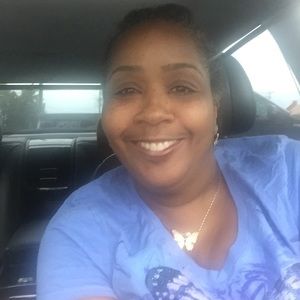 Meet your Posher, Lashaun