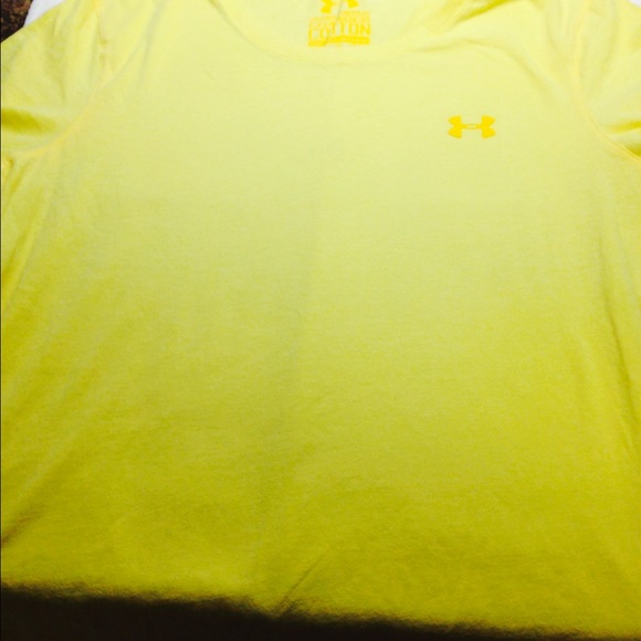 Under armour t -shirt