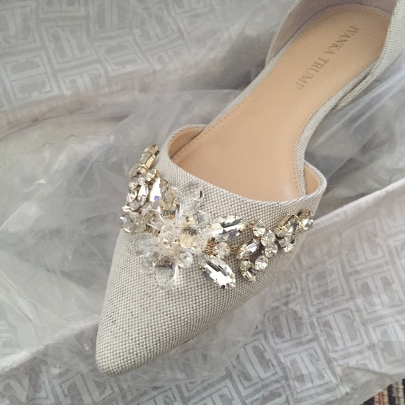 Ivanka Trump flats