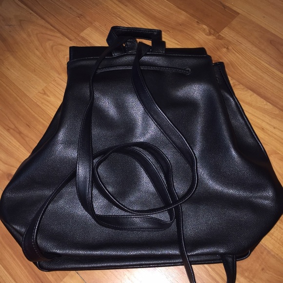 Victoria secret leather backpack - Picture 3 of 3