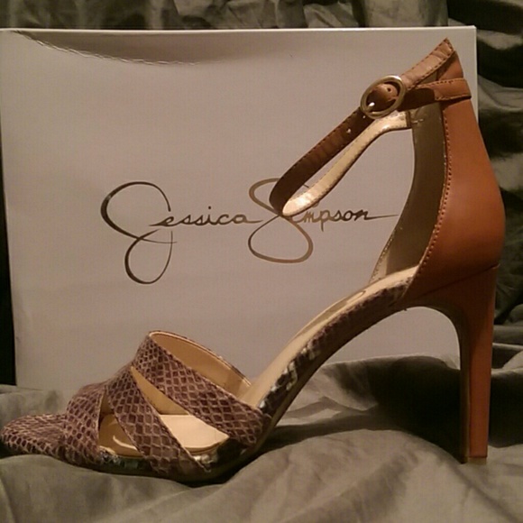 Jessica Simpson ankle strap/strappy heels